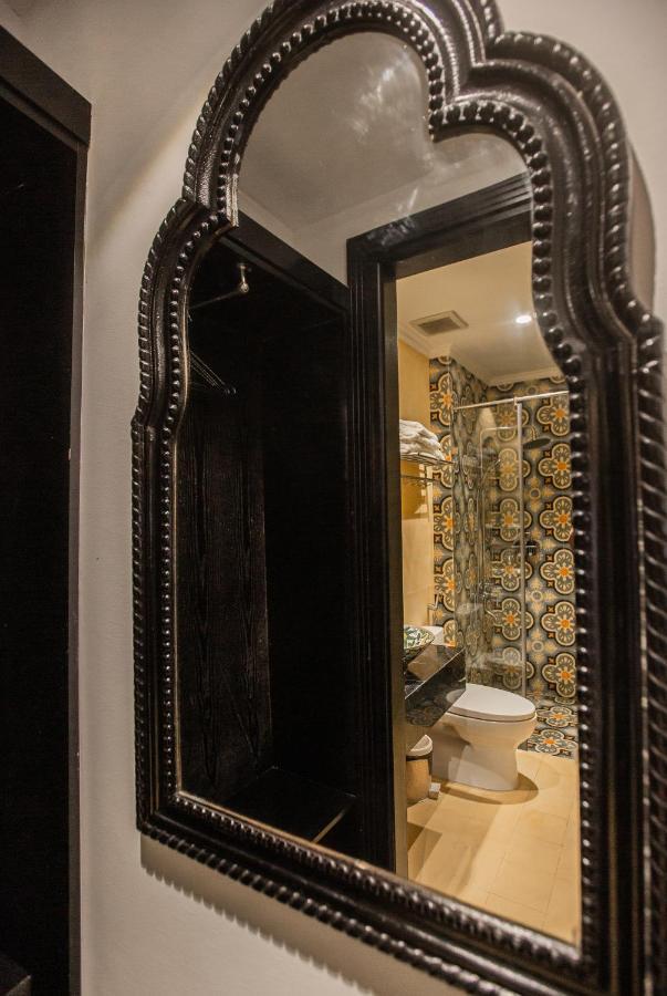 Hanoi Center Silk Boutique Hotel & Travel Екстер'єр фото