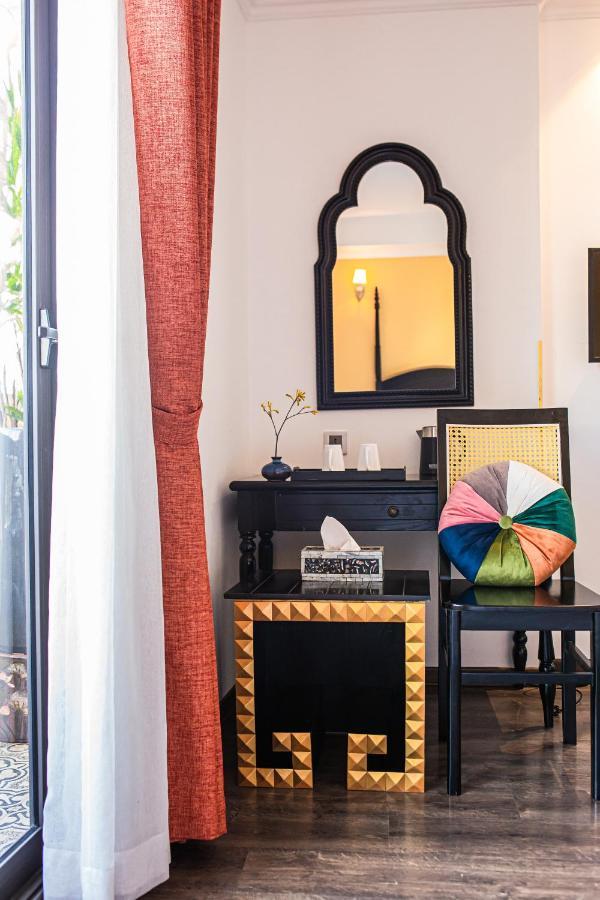 Hanoi Center Silk Boutique Hotel & Travel Екстер'єр фото